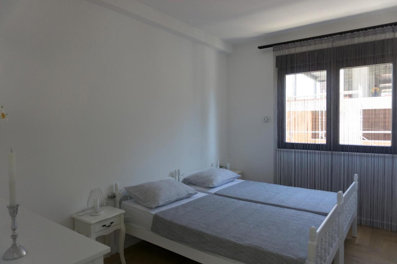טרביניה Apartman Aurora מראה חיצוני תמונה